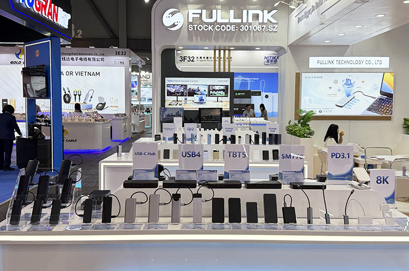 HongKong-3.jpg HongKong-3.jpg